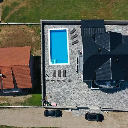 Villa Villa Aljosa Ivisovo Greblje
